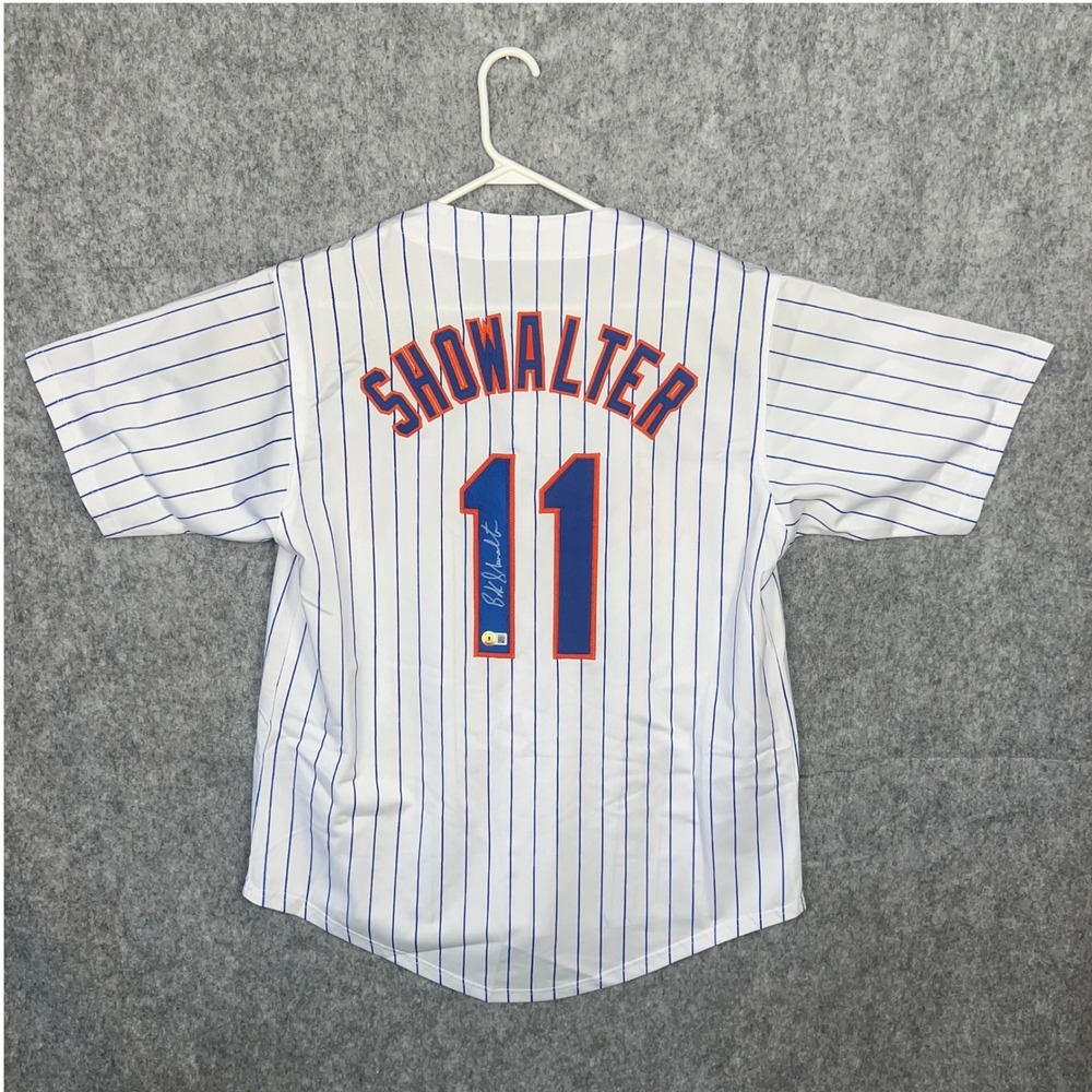 Buck‎ Showalter Signed NY Mets Custom Jersey Beckett Witnessed COA Autograph